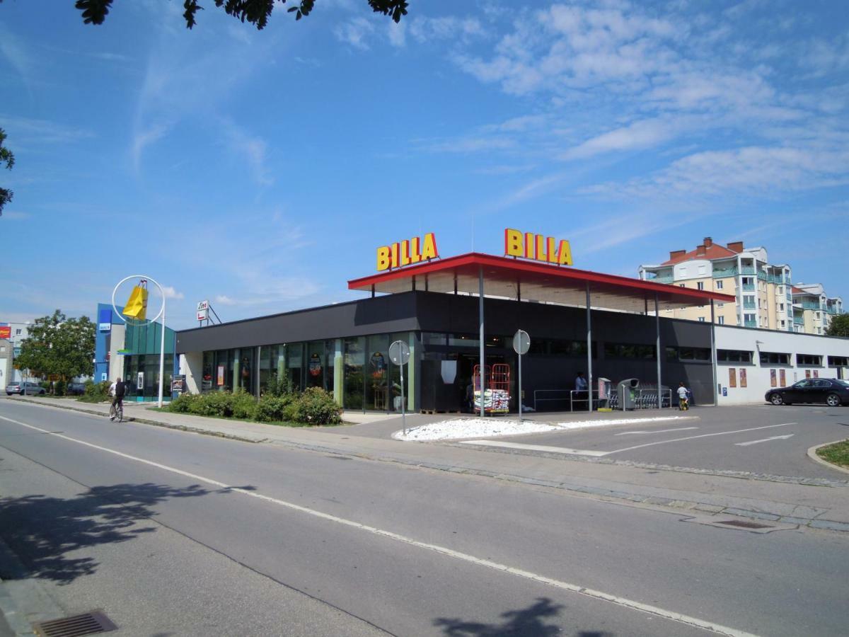 Orchidee Wiener Neudorf Exterior foto